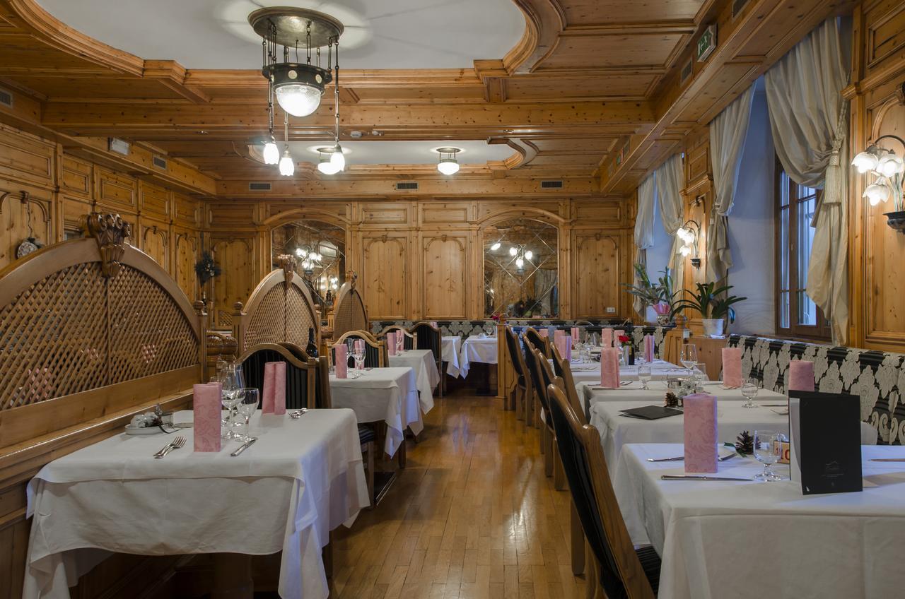 Hotel Cevedale Living Romance Hotel Cogolo Eksteriør bilde
